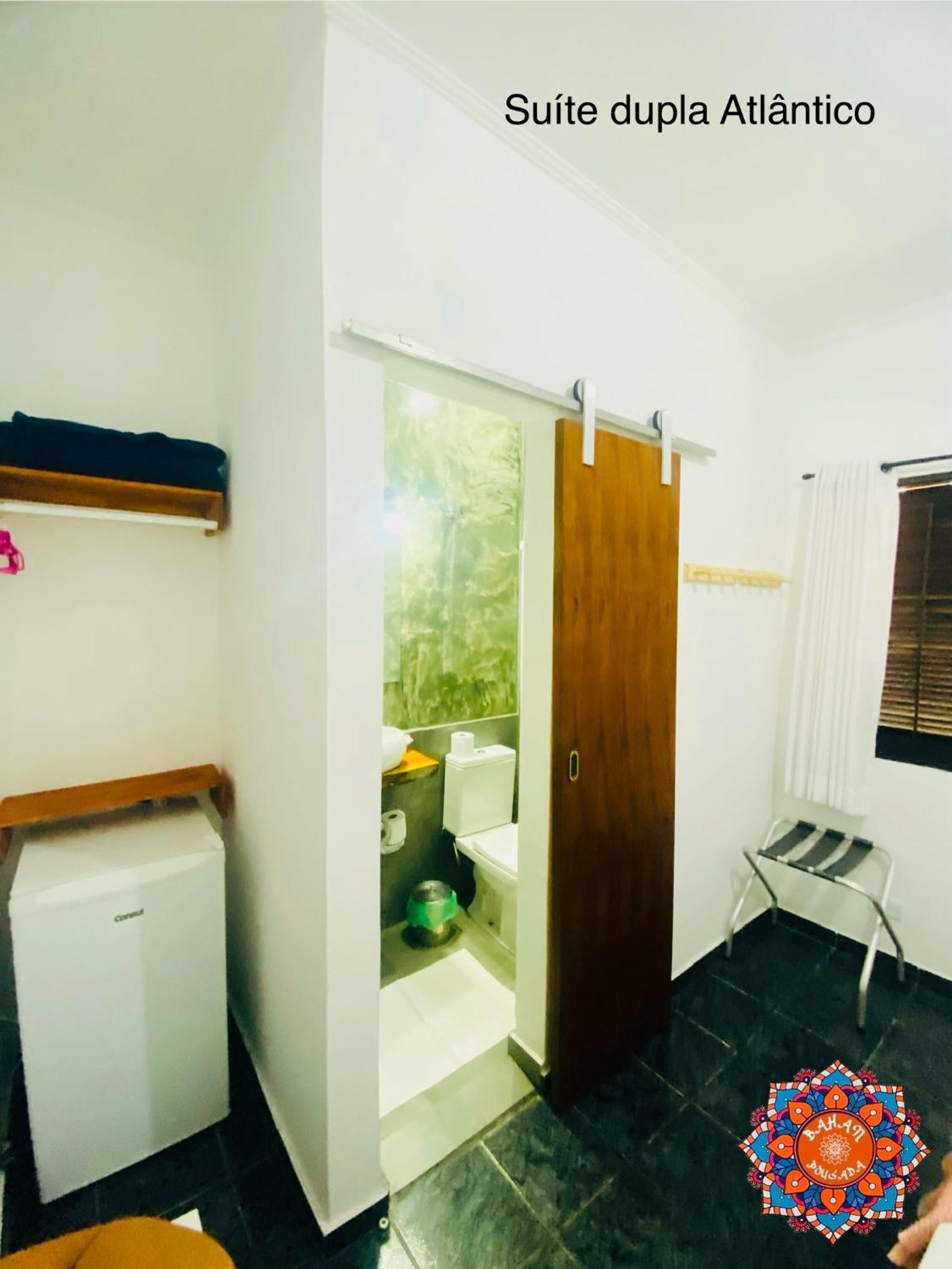 Bahan Suites Privativas - Ideal Para Casais أوباتوبا المظهر الخارجي الصورة