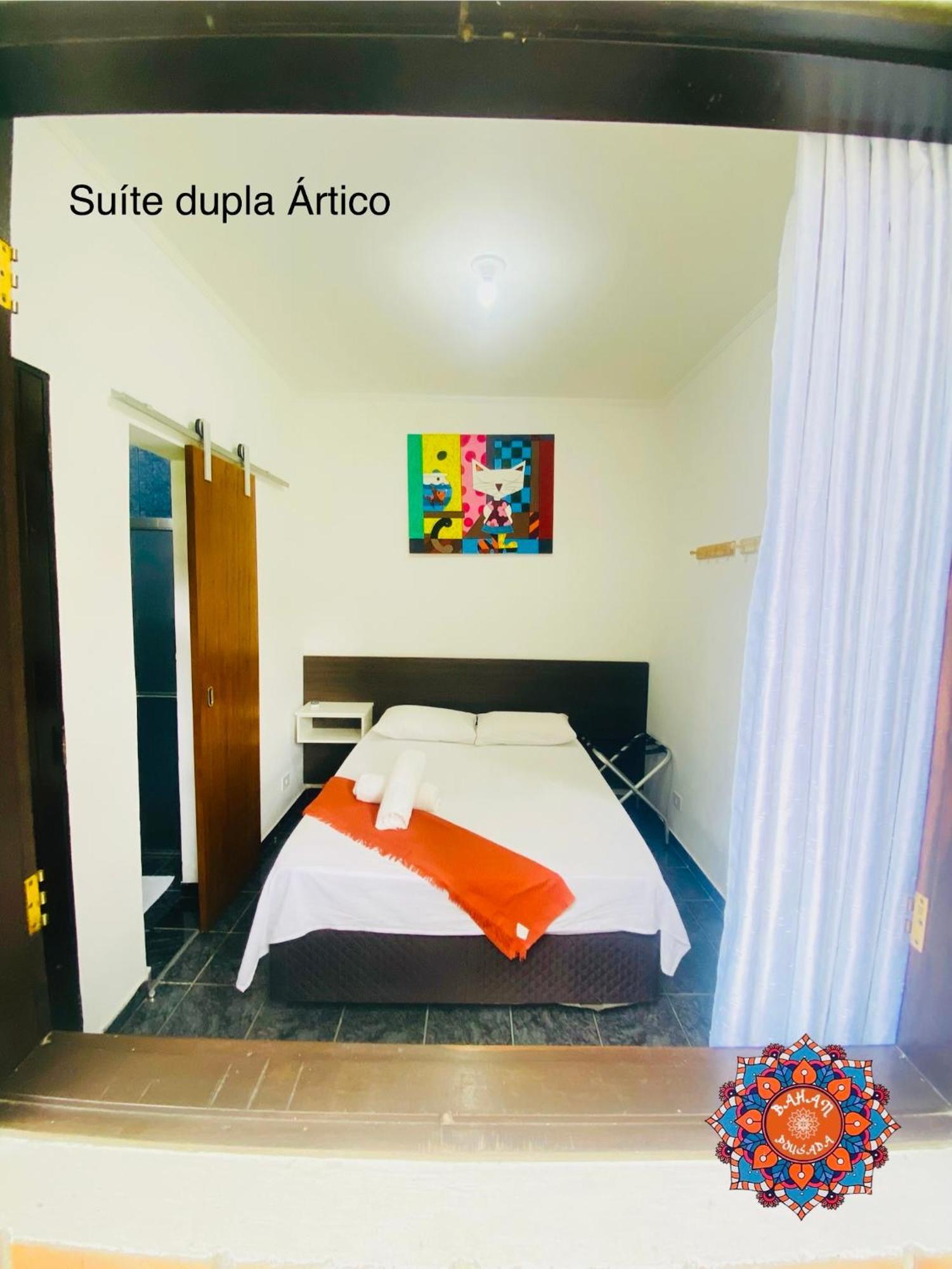 Bahan Suites Privativas - Ideal Para Casais أوباتوبا المظهر الخارجي الصورة